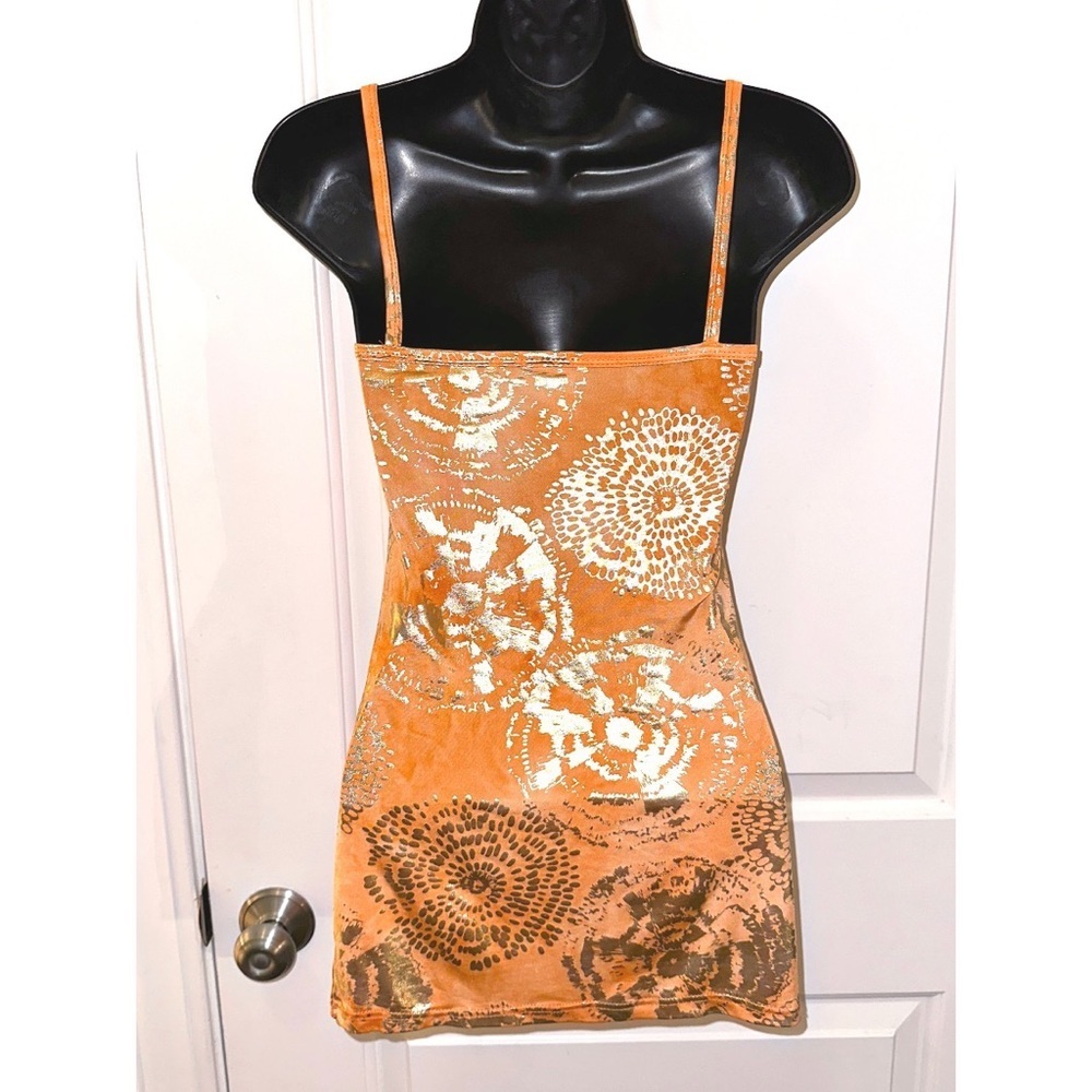 BKE Orange and gold shimmery tie dye tank top - Picture 5 of 6
